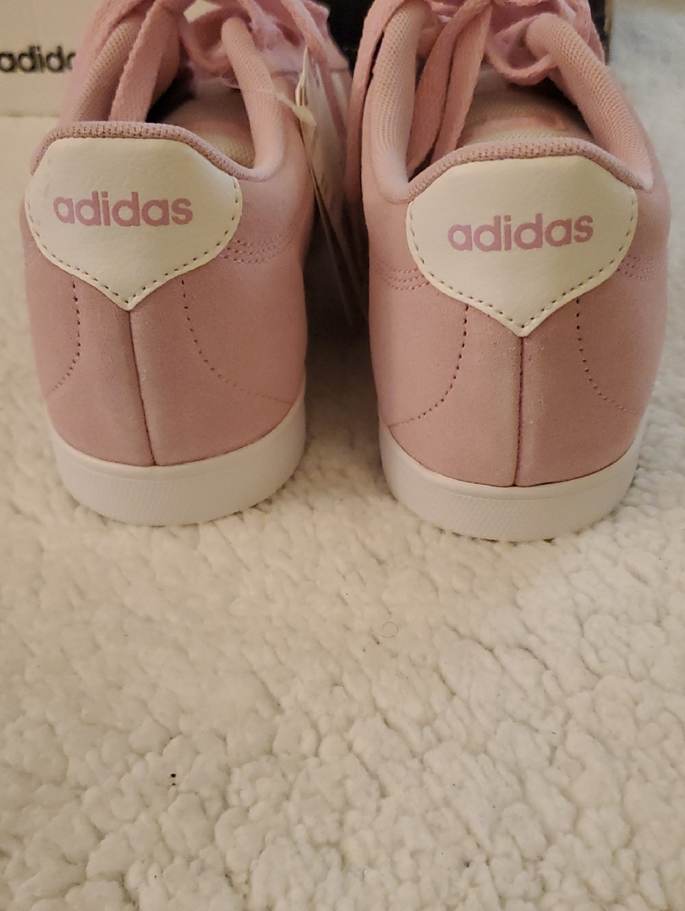 NWB/NWT - Adidas Women's Courtset Sneakers - SZ 9 - in Frost Pink - DB0146 - Picture 9 of 12